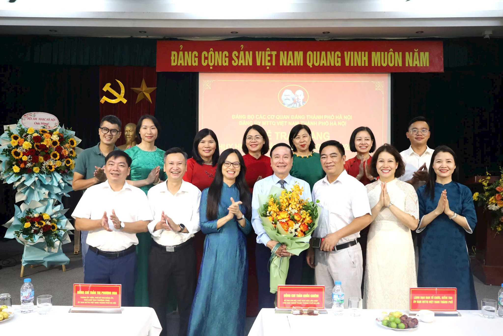 chi-bo-tang-hoa.jpg