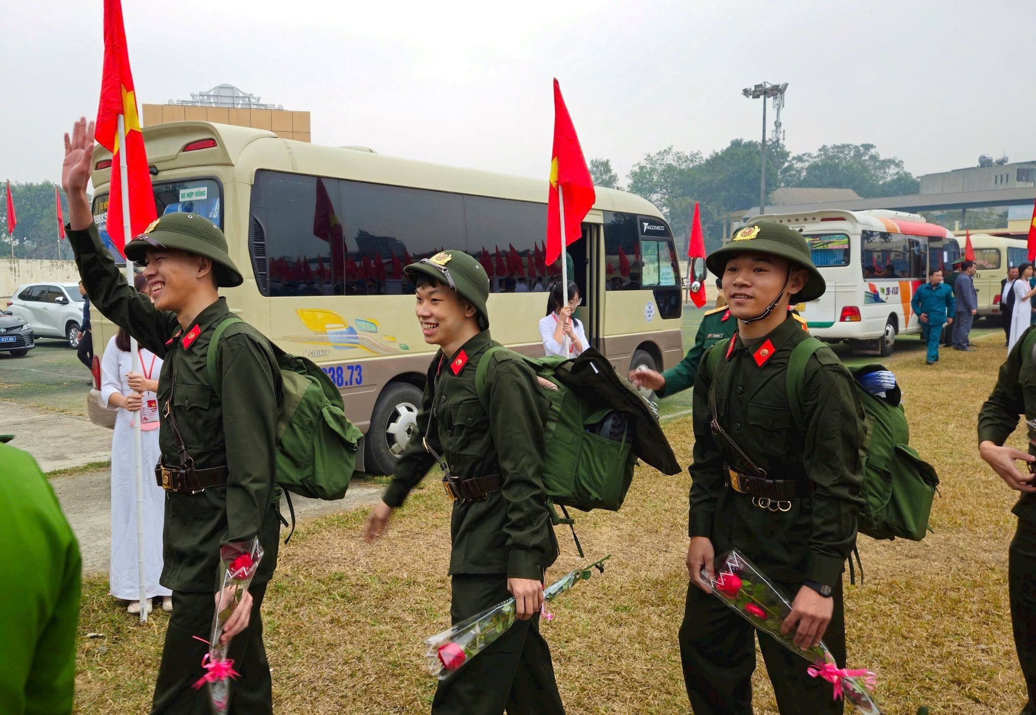 len-duong.jpg
