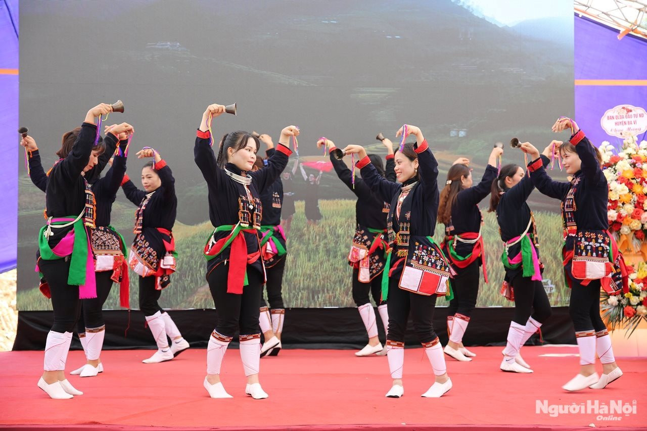 mua-chuong-bavi.jpg