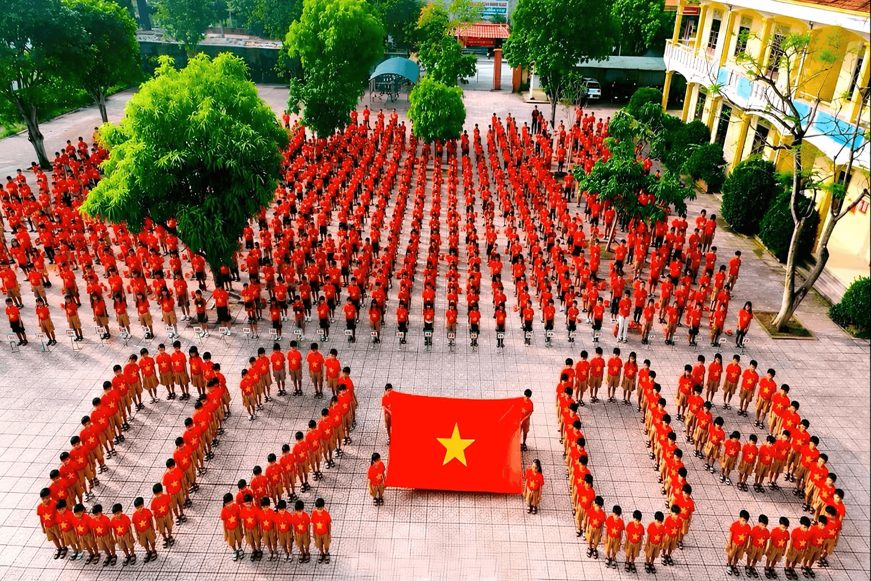 thiet-ke-chua-co-ten(1).png