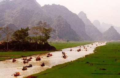 Trảy hội mùa xuân ở vùng  Hà  Nội mở rộng