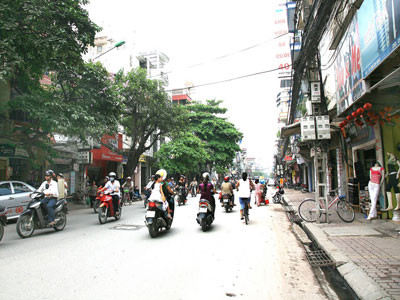 Hà  Nội: Phát hiện xác hai thanh niên trên phố Bạch Mai
