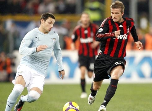 Vòng 22 Serie A: Milan rút ngắn khoảng cách với Inter 