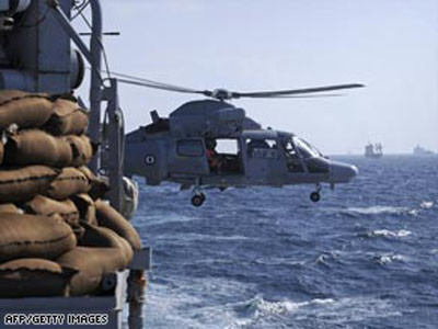 Cướp biển Somalia tấn công 4 tà u liên tiếp trong 2 ngà y