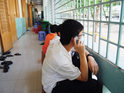  Dịch cúm A/H1N1 bùng phát  trong trường học