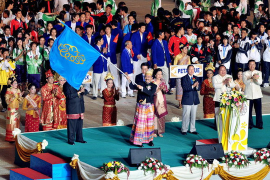 Chùm ảnh vử lễ bế mạc SEA Games 25 chiửu nay 