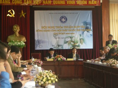  Hội Thầy thuốc trẻ Việt Nam vì sức khửe cộng đồng 
