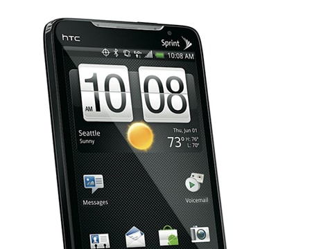 Smartphone 'khủng' HTC EVO 4G có giá 200 USD