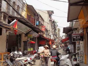 Tạ Hiện là  phố cổ Hà  Nội đầu tiên sẽ được cải tạo