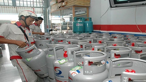 ˜Không yêu cầu tất cả doanh nghiệp kinh doanh gas phải có đủ 300.000 vử chai...™