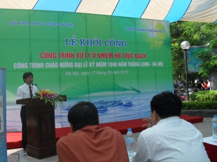 Hà  Nội: Khởi công công trình xử­ lý ô nhiễm Hồ Trúc Bạch