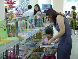Hà  Nội: Chỉ số giá tiêu dùng tháng Chín tăng 0,96%