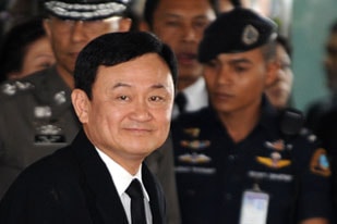 Thái Lan phát lệnh bắt 14 thủ lĩnh biểu tình, gồm cả Thaksin