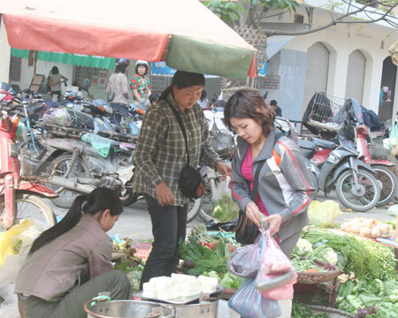 Thị trường lương thực, thực phẩm Hà  Nội tăng giá