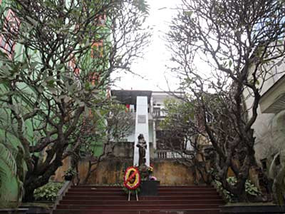 Đài tưởng niệm Khâm Thiên