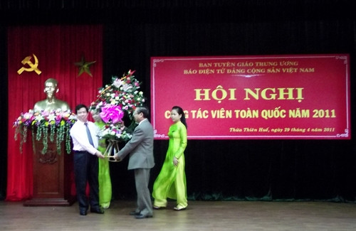 Báo điện tử­ Đảng Cộng sản Việt Nam Hội nghị cộng tác viên toà n quốc năm 2011