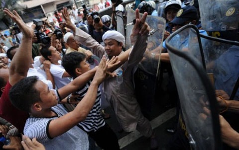 Biểu tình nhiửu nơi phản đối Mử¹ vụ Bin Laden