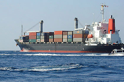 Việt Nam xem xét gia nhập các công ước quốc tế vử vận chuyển hà ng hóa đường biển