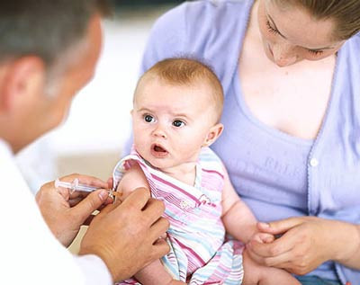 Đánh giá mới nhất về các tác dụng phụ của vắc-xin