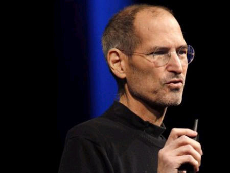 Steve Jobs của Apple đã qua đời ở tuổi 56