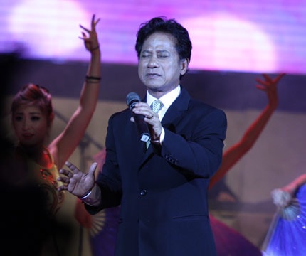 Vụ liveshow Chế Linh: Cử­a thoát hiểm bất ngử 