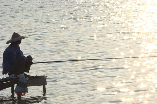 Tản mạn về người Hà  Nội và  thú câu cá