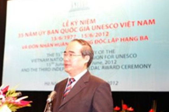 Uỷ ban Quốc gia UNESCO Việt Nam nhận Huân chương Độc lập hạng ba 