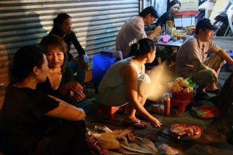 10 món ăn vỉa hè Hà  Nội được khách du lịch ưa chuộng nhất 