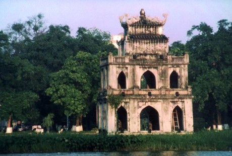 Hồ Gươm - Dấu ấn văn hóa và  kiến trúc