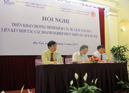 Hà  Nội phát động chiến dịch kích cầu du lịch 2013