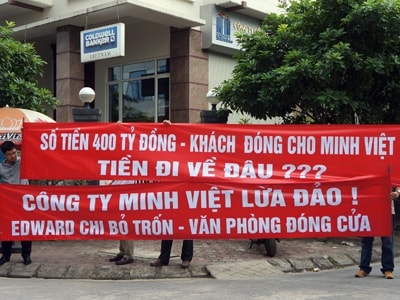 Thị trường chứng minh: Bất động sản bắt đầu đổ vỡ