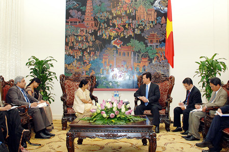 Thủ tướng Nguyễn Tấn Dũng tiếp Bộ trưởng Ngoại giao áº¤n Độ