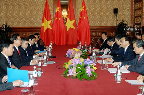 Thủ tướng Nguyễn Tấn Dũng gặp Thủ tướng Trung Quốc và  Thủ tướng Nhật Bản 