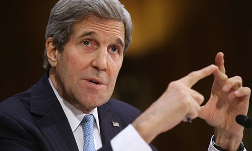 John Kerry xin lệnh điửu động quân đội để chống IS