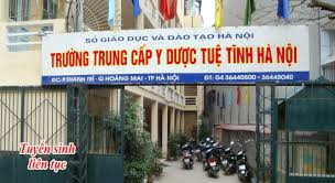 Vử Trường trung cấp Y dược Tuệ Tĩnh Hà  Nội 