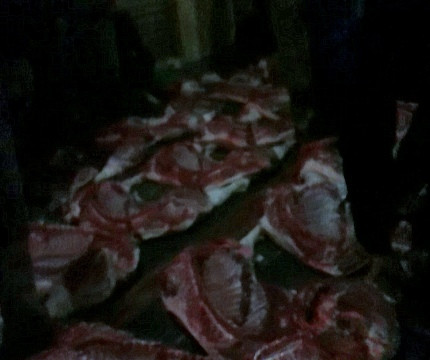 Chợ thịt lợn Bẩn ngay giữa Hà  Nội