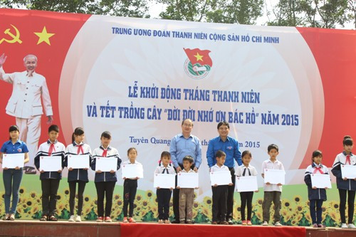 Khởi động Tháng Thanh niên và  Tết trồng cây năm 2015 tại Tuyên Quang