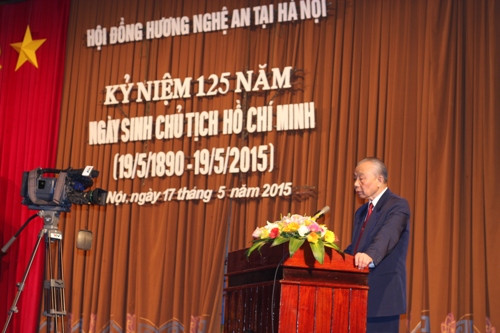 Hội đồng hương Nghệ An tại Hà  Nội kỷ niệm 125 năm ngà y sinh nhật Bác