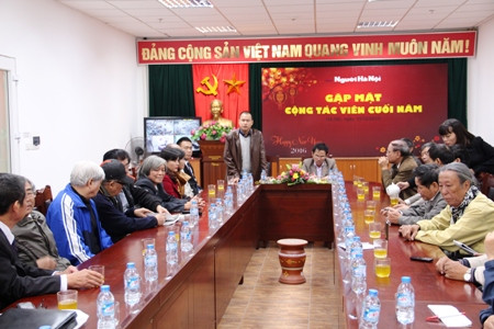 Báo Người Hà  Nội gặp mặt cộng tác viên cuối năm