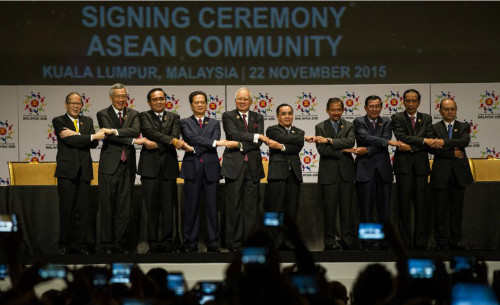Cộng đồng kinh tế ASEAN chính thức thà nh lập