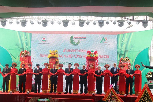 Khánh thà nh Trung tâm Nông nghiệp công nghệ cao Lam Sơn và  Hội chợ Xuân Lam Sơn “ Vì chất lượng cuộc sống