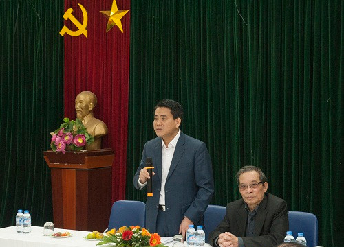 Chủ tịch TP Hà  Nội Nguyễn Đức Chung: Thà nh phố tạo điửu kiện thuận lợi nhất cho văn nghệ sử¹ Thủ đô