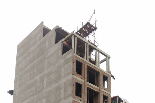 Hà  Nội: Công trình khủng xây dựng sai phép ở phường Liễu Giai?