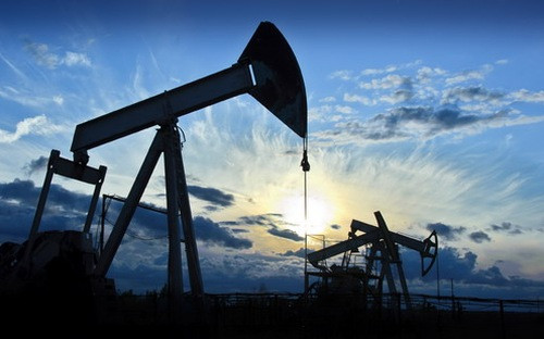 Giá dầu tăng cao trong tháng 3