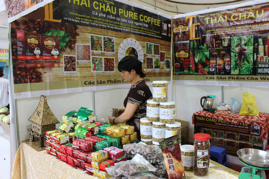 Người dân Hà  Nội đã có chợ phiên Nông sản thực phẩm an toà n & Vật tư nông nghiệp