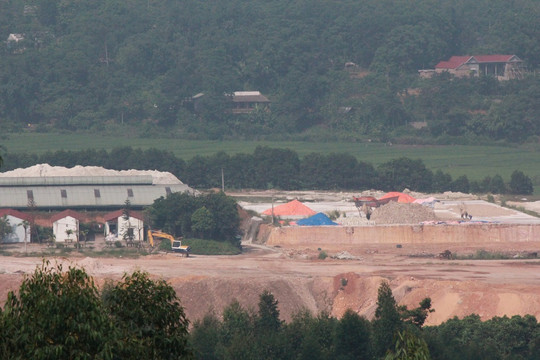 Thanh Sơn, Phú Thọ: Doanh nghiệp chiếm dụng đất, thất thu hà ng tỷ đồng