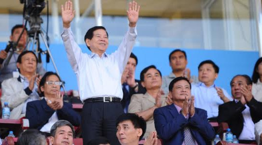 Nguyên Chủ tịch nước Nguyễn Minh Triết thăm các Đội dự tuyển trẻ Quốc gia