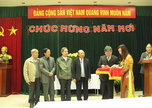 Nử­a Thế kỷ Văn học nghệ thuật Thủ đô