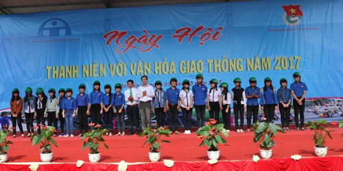Đăk Nông: Tưng bừng Ngày hội “Thanh niên với văn hóa giao thông” năm 2017
