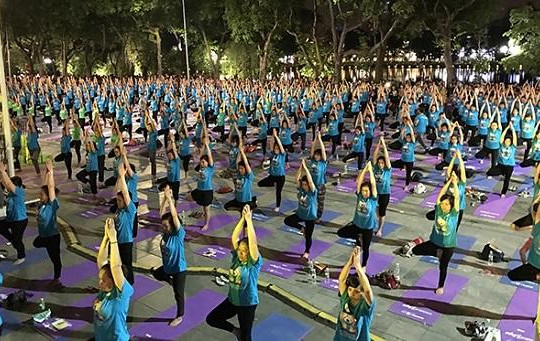 Hà Nội: 1.000 người dân tham gia đồng diễn Yoga